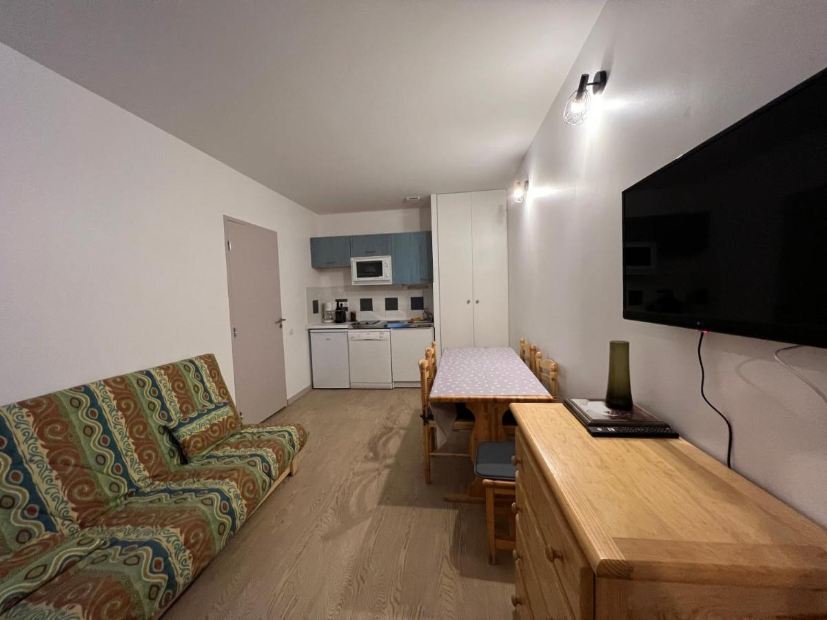 Bel Appartement En Rez De Chaussee コテレ エクステリア 写真
