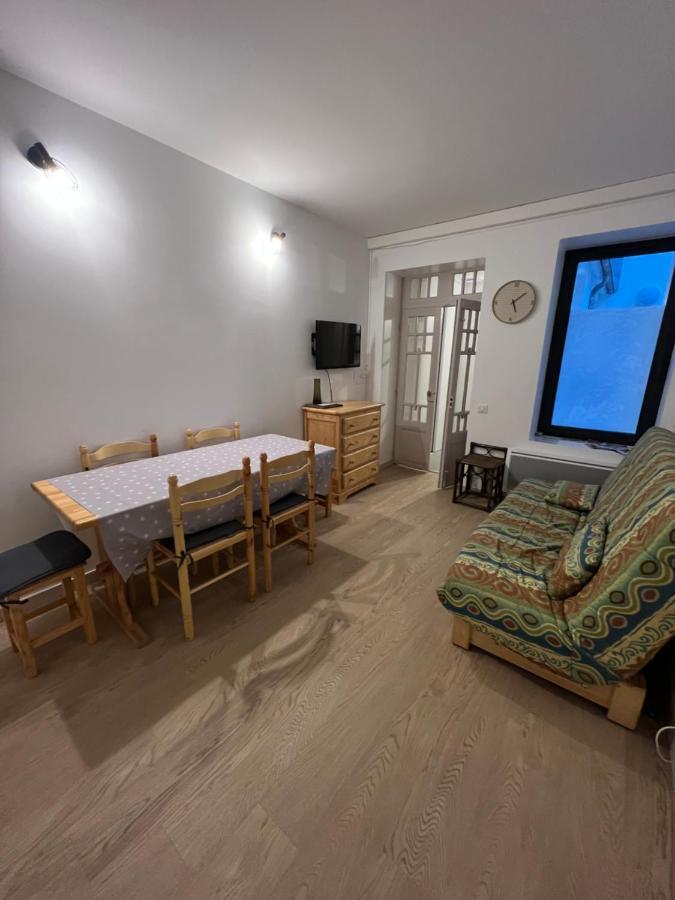 Bel Appartement En Rez De Chaussee コテレ エクステリア 写真