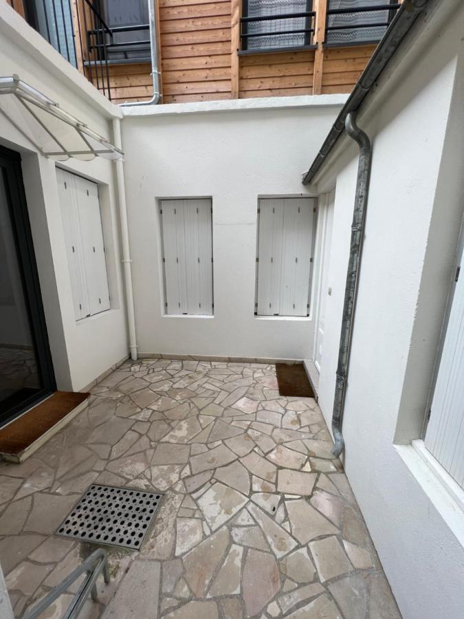 Bel Appartement En Rez De Chaussee コテレ エクステリア 写真